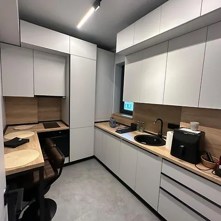 Avi Garden Apartament *